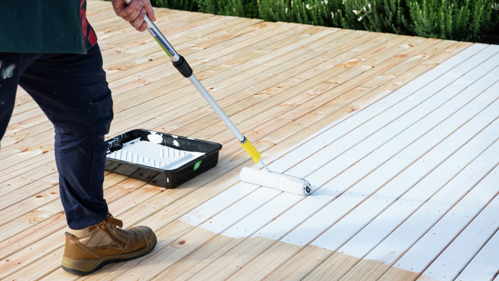Deck staining in Mount Martha